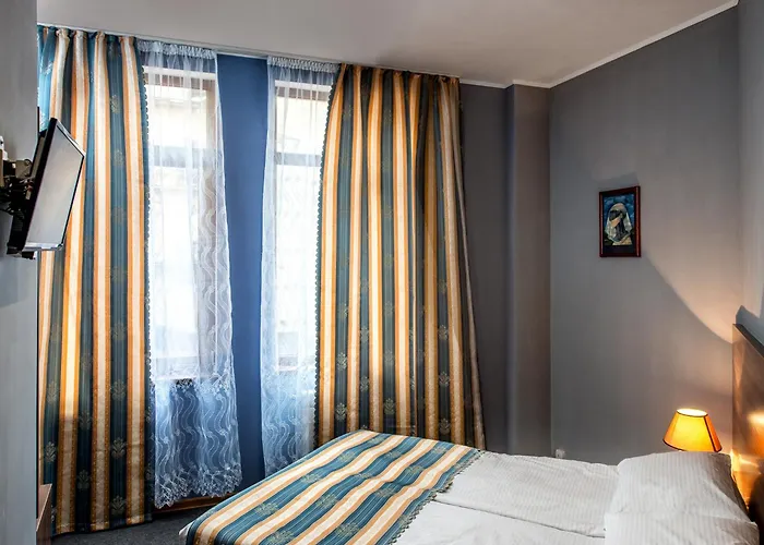 Lviv Central Jam Hotel