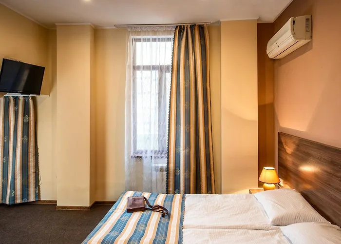 Lviv Central Jam Hotel