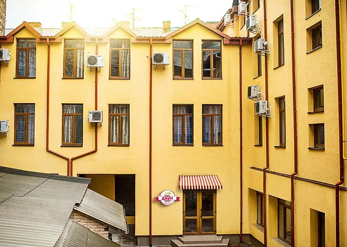 Lviv Central Jam Hotel 3*