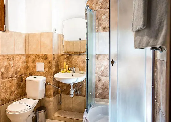 Lviv Central Jam Hotel